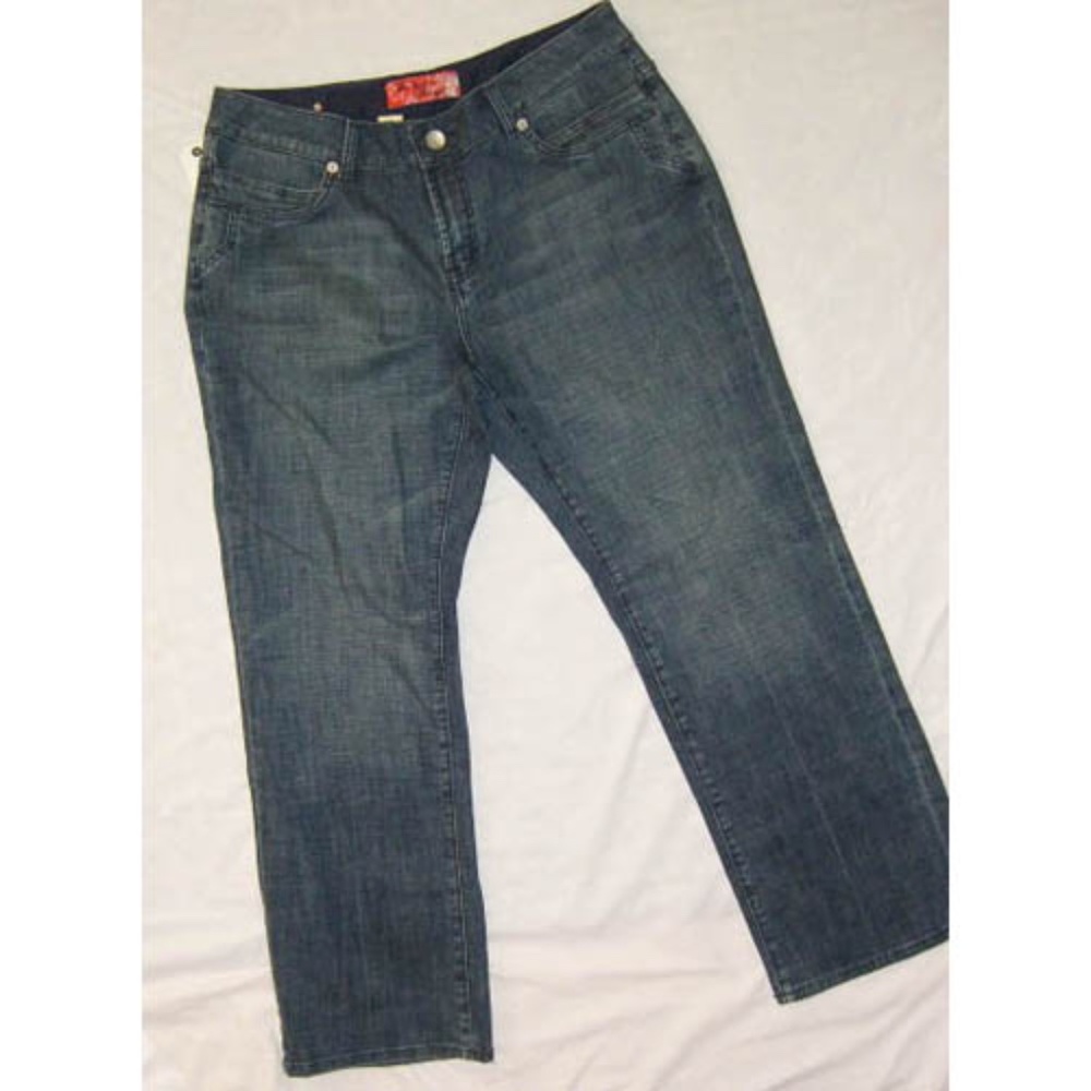 NWT Women's Plus Be Beat Le Rouge Jeans with Peace Signs Size 18